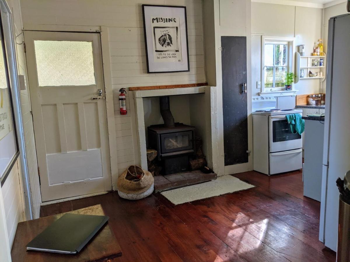 Cox Bay Cottage 라글란 외부 사진