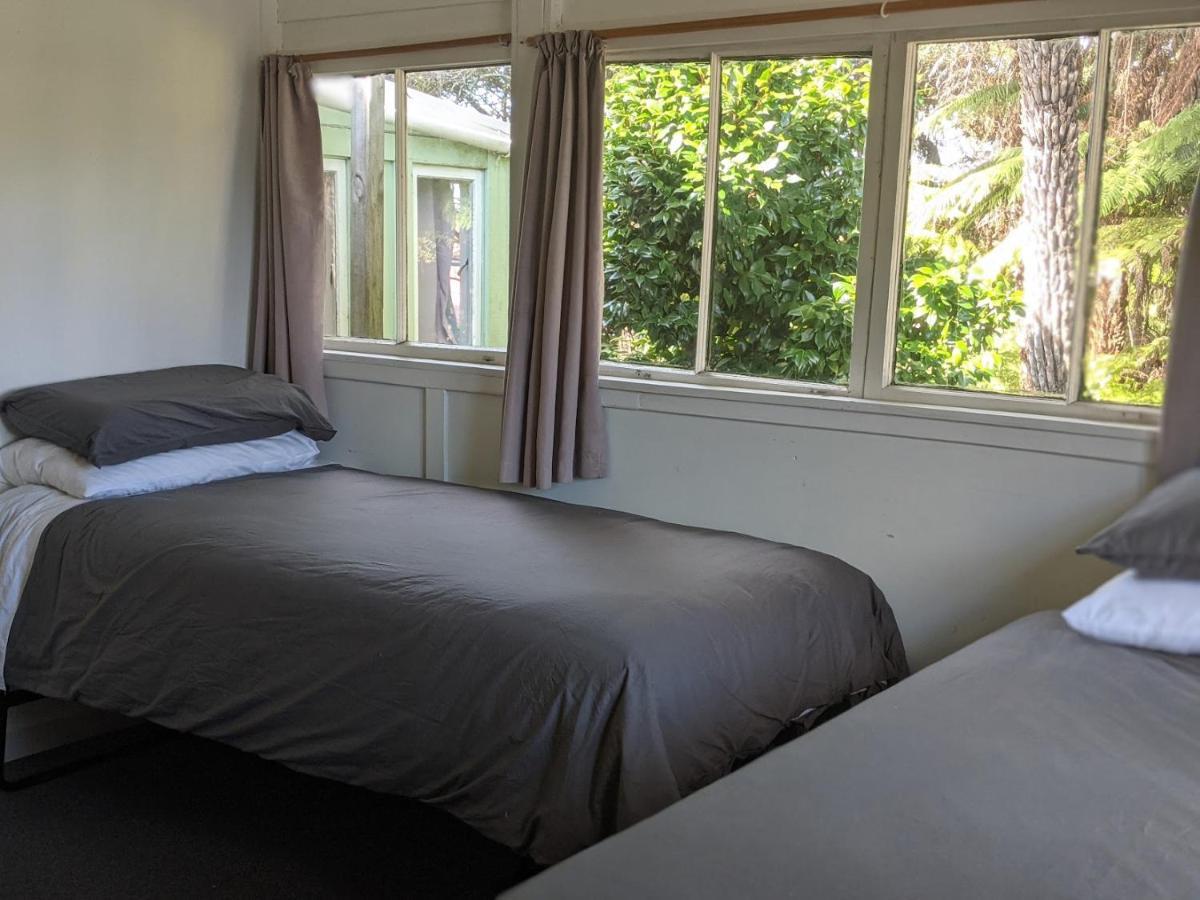 Cox Bay Cottage 라글란 외부 사진